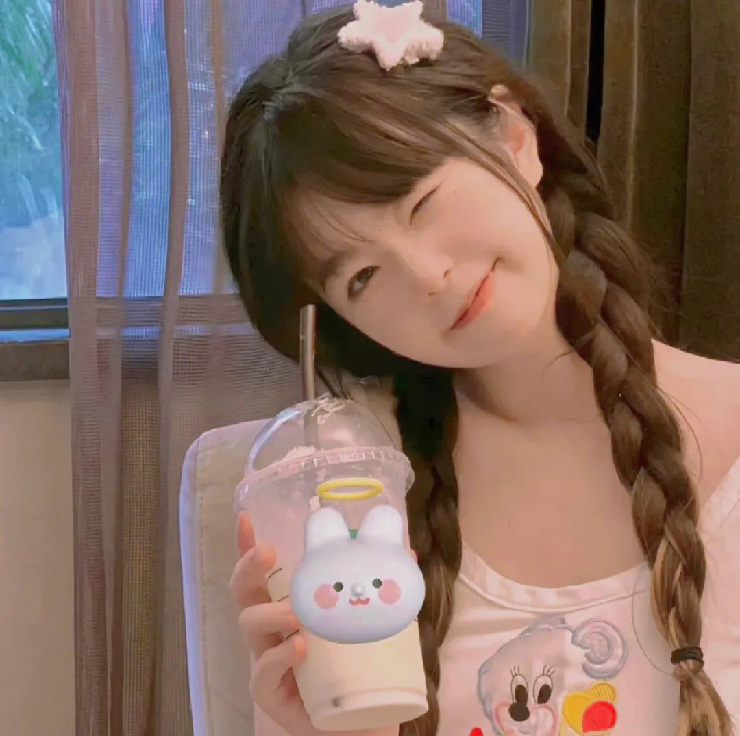 公司里的小小前辈